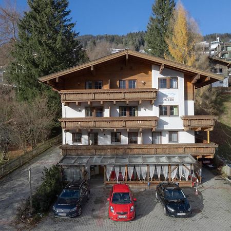 Hotel Valerie Saalbach-Hinterglemm Exteriör bild
