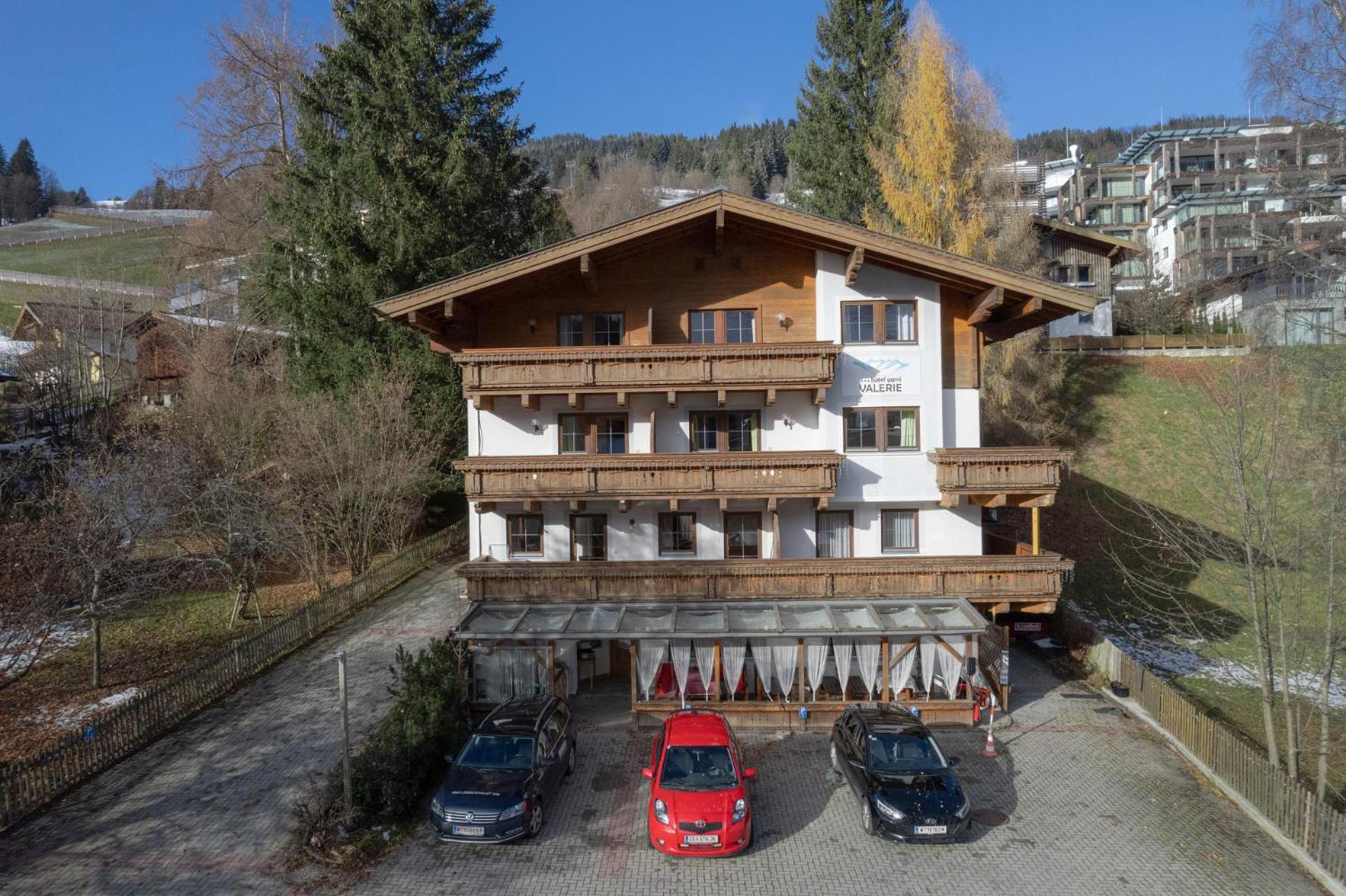 Hotel Valerie Saalbach-Hinterglemm Exteriör bild