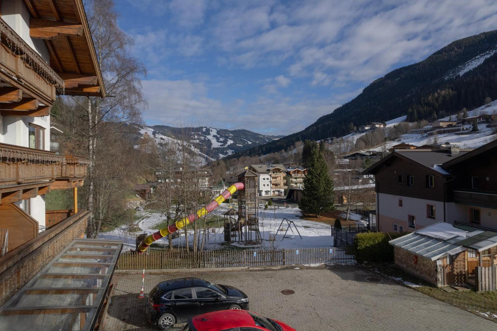 Hotel Valerie Saalbach-Hinterglemm Exteriör bild